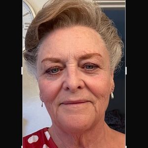 Meet your Posher, Sandra